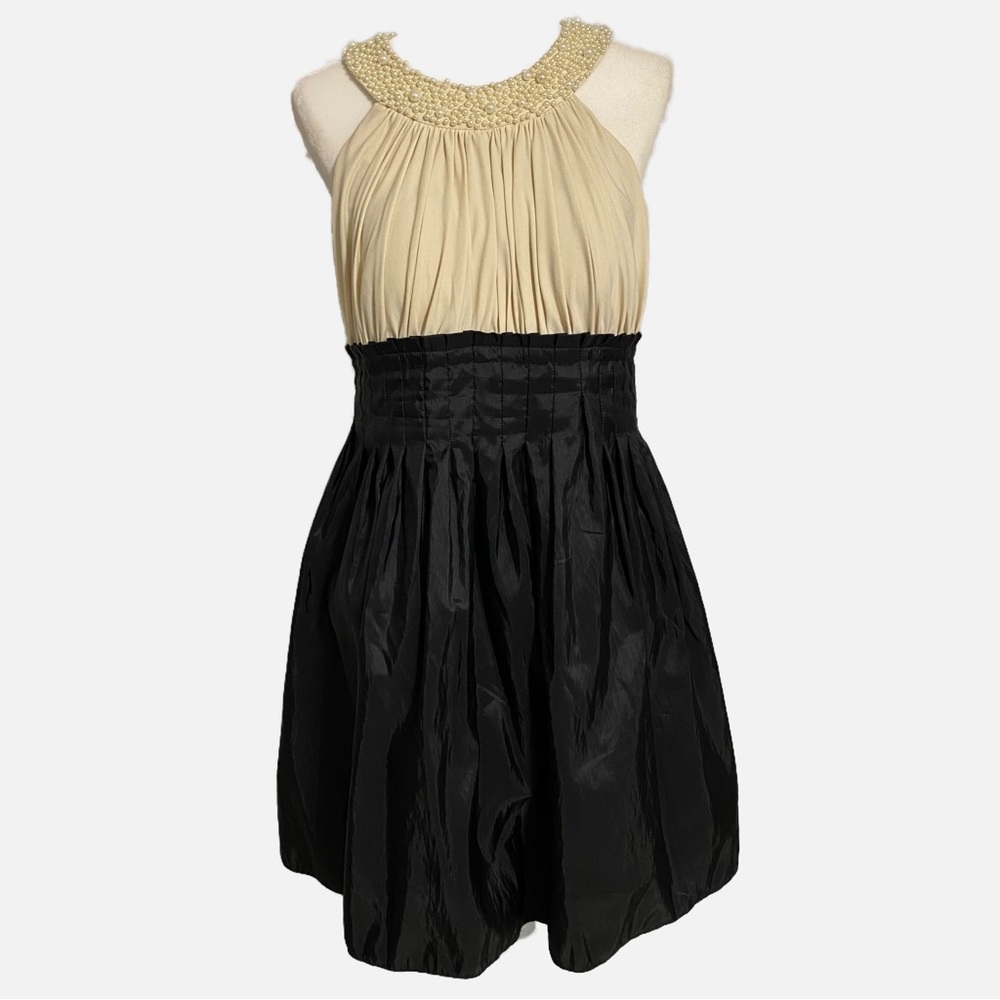 JESSICA H BK Cream Sleeveless Dress W/Pearl Embellished Neckline Pleated SZ 14